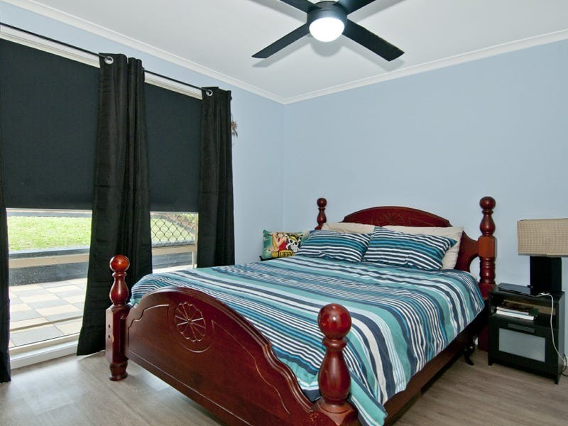 28 Copperfield Drive, Eagleby QLD 4207