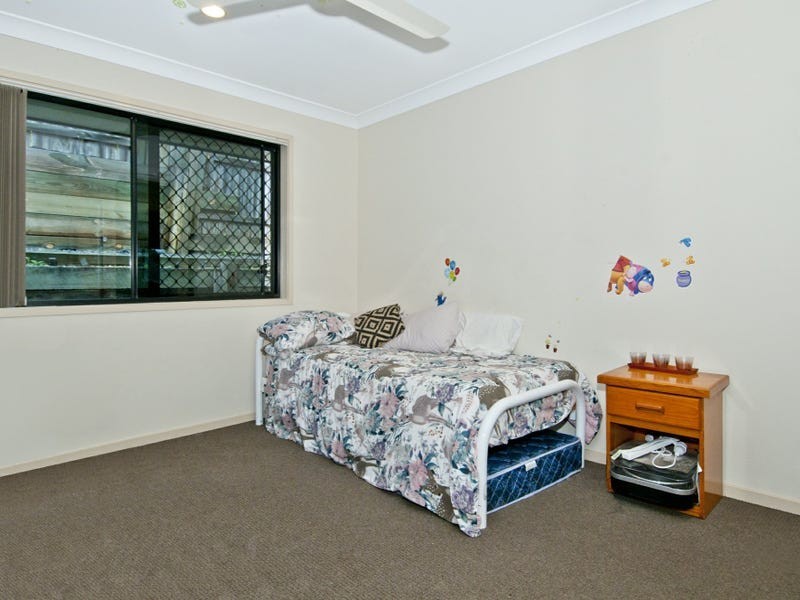 9 Outlook Drive, Waterford QLD 4133