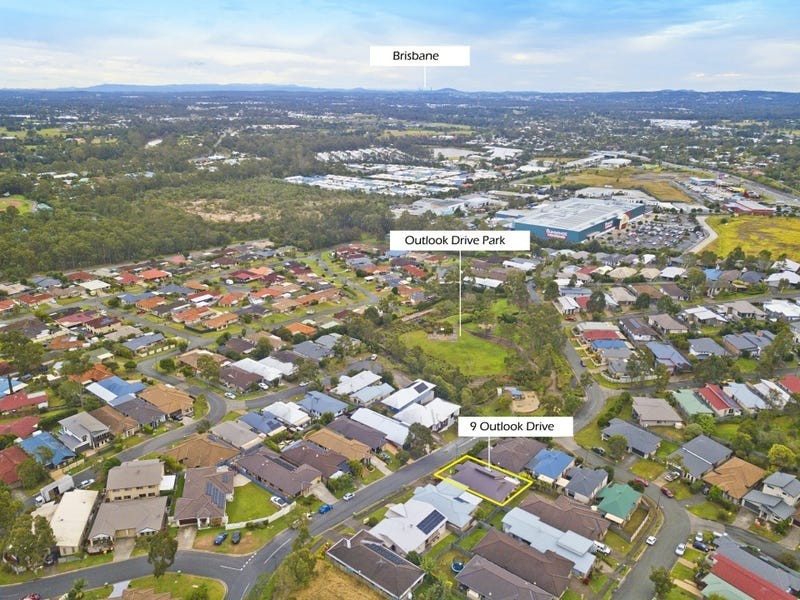 9 Outlook Drive, Waterford QLD 4133