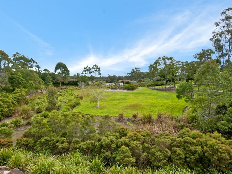 9 Outlook Drive, Waterford QLD 4133