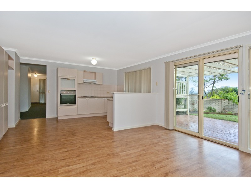 1 Leighton Drive, Edens Landing QLD 4207