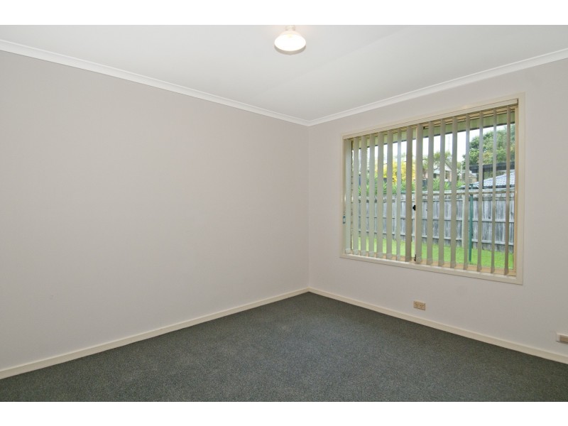 1 Leighton Drive, Edens Landing QLD 4207