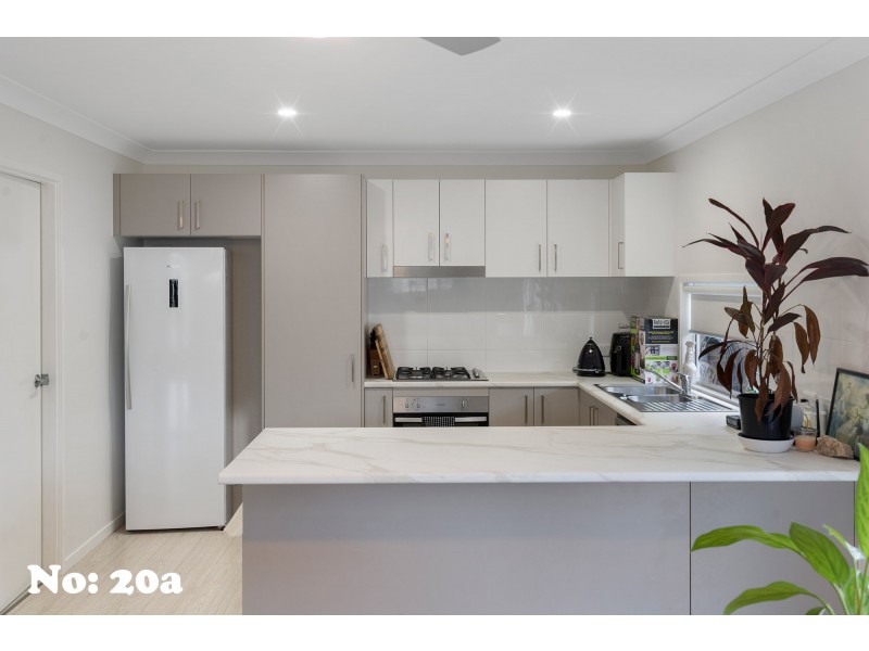 20 Bedford Crescent, Eagleby QLD 4207