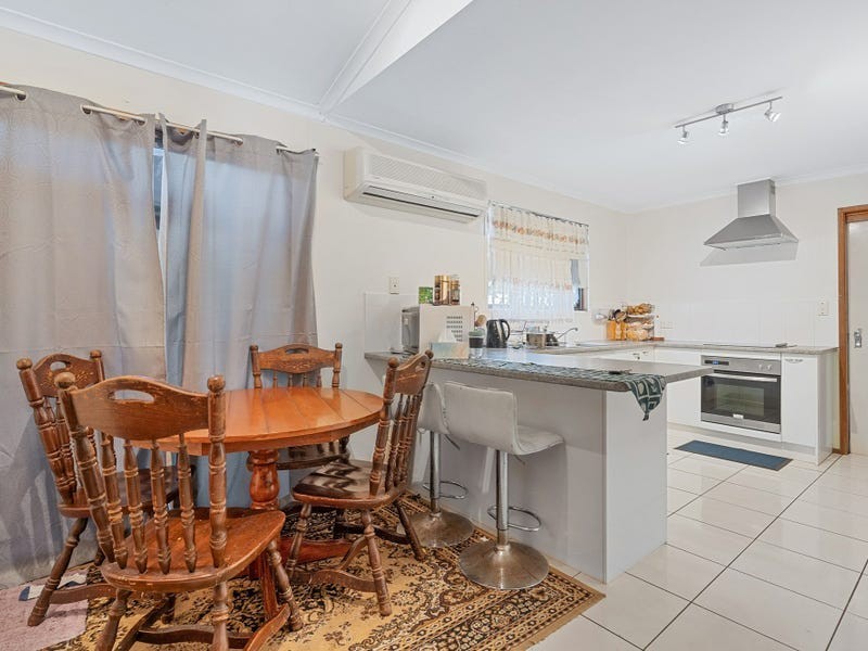 3/7 Albert Street, Eagleby QLD 4207