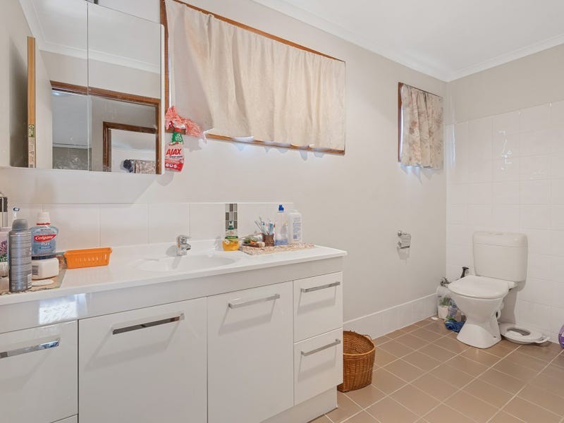 3/7 Albert Street, Eagleby QLD 4207