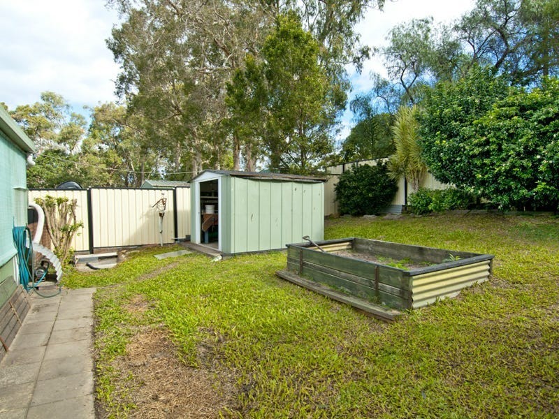 17 Ponderosa Street, Hillcrest QLD 4118