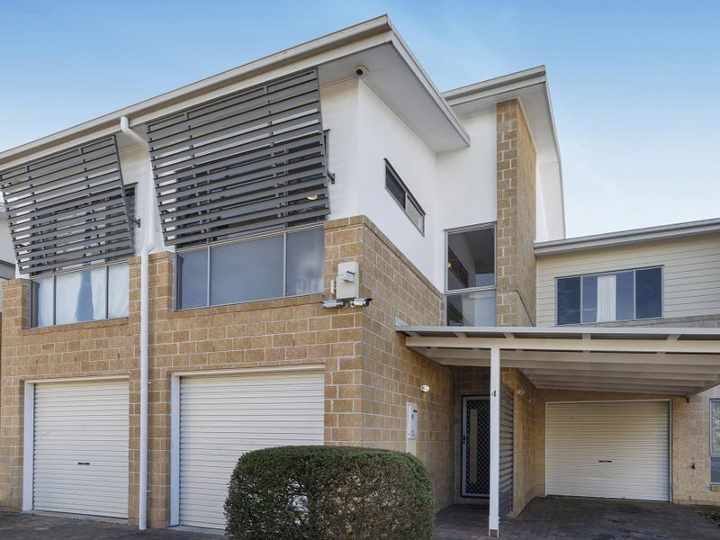 Unit 4/1-5 Anthony Street, Kingston QLD 4114