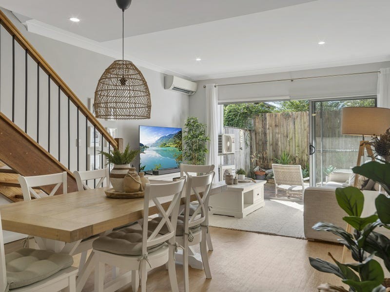 Unit 4/1-5 Anthony Street, Kingston QLD 4114