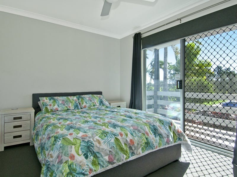 28 Hinchinbrook Avenue, Bethania QLD 4205
