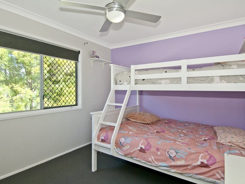 28 Hinchinbrook Avenue, Bethania QLD 4205