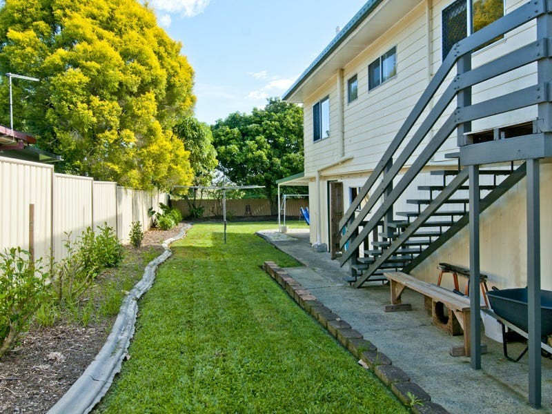 28 Hinchinbrook Avenue, Bethania QLD 4205