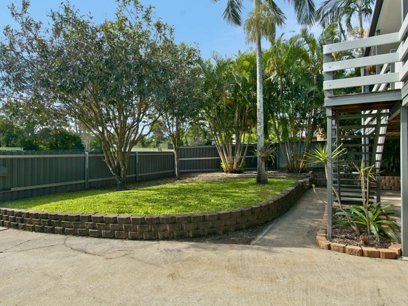 28 Hinchinbrook Avenue, Bethania QLD 4205