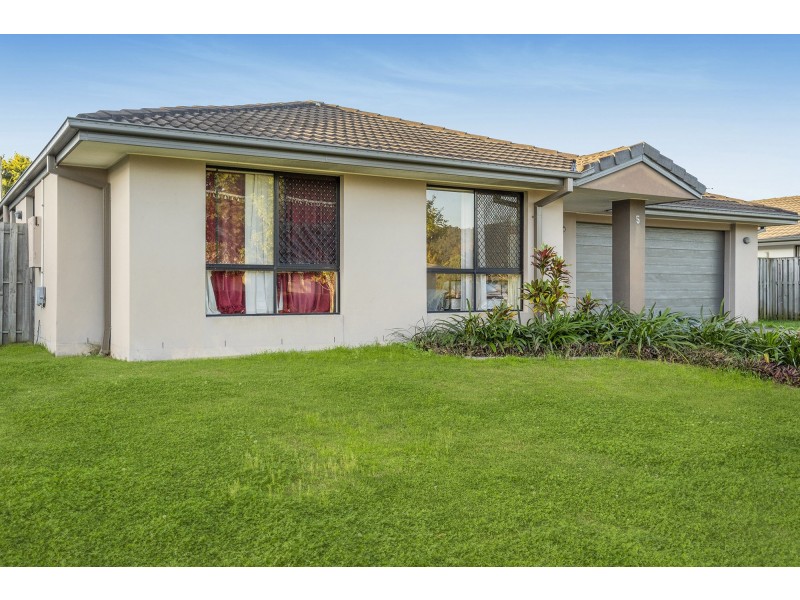 5 Rebecca Circuit, Eagleby QLD 4207