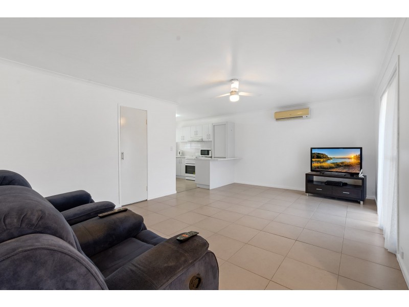 16 Bedford Crescent, Eagleby QLD 4207
