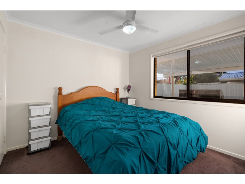 16 Bedford Crescent, Eagleby QLD 4207