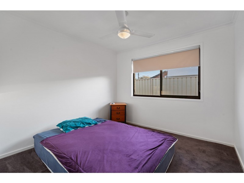 16 Bedford Crescent, Eagleby QLD 4207