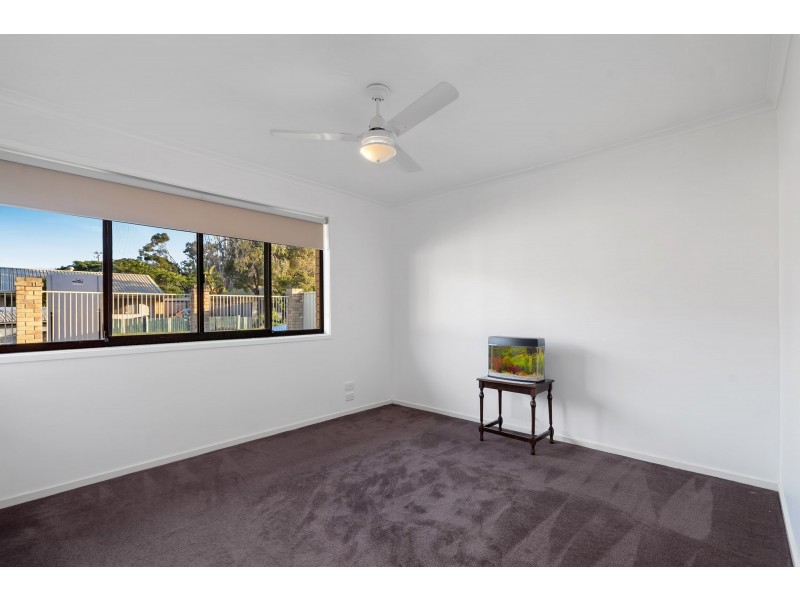16 Bedford Crescent, Eagleby QLD 4207