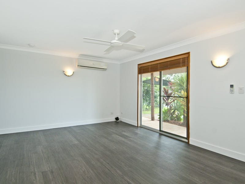 15 Bayswater Street, Mount Warren Park QLD 4207