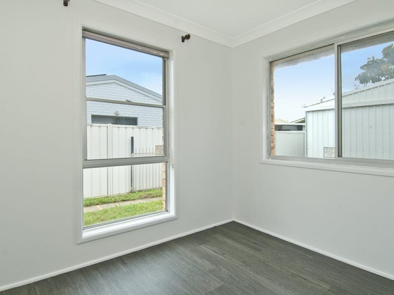 15 Bayswater Street, Mount Warren Park QLD 4207