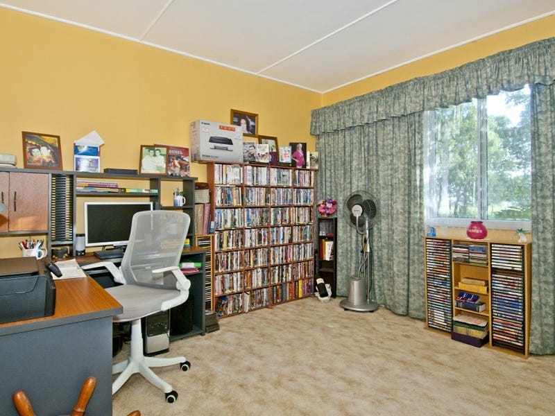 175 Station Road, Bethania QLD 4205