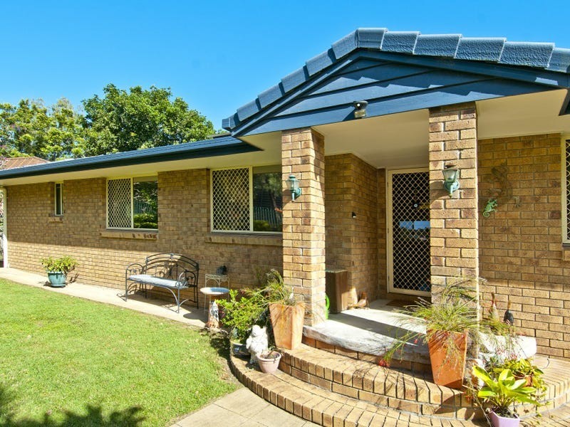 13 Overland Drive, Edens Landing QLD 4207