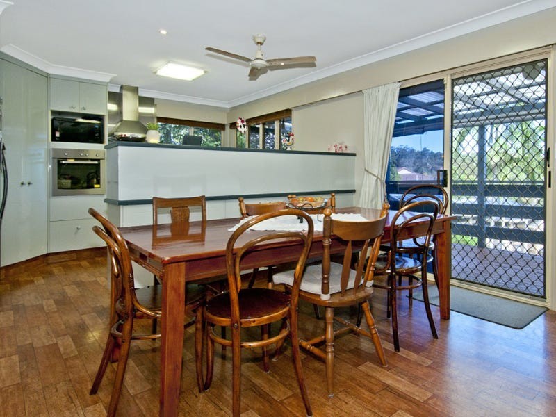 13 Overland Drive, Edens Landing QLD 4207