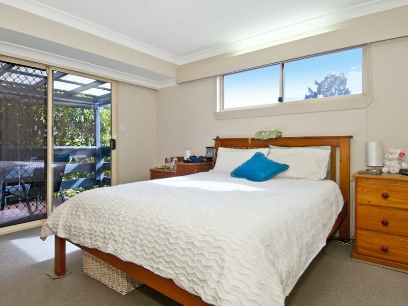 13 Overland Drive, Edens Landing QLD 4207