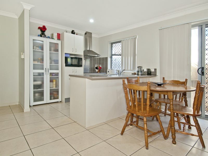 3/2 Conimbla Crescent, Waterford QLD 4133