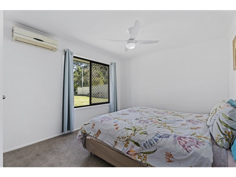 9 Sandstone Court, Eagleby QLD 4207