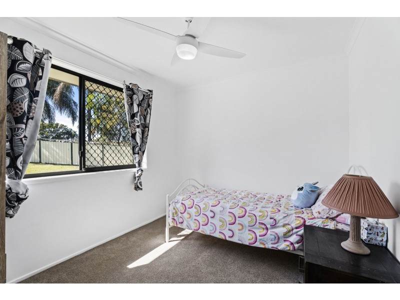 9 Sandstone Court, Eagleby QLD 4207