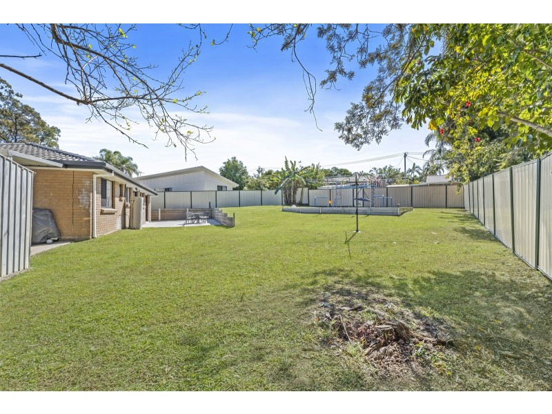 9 Sandstone Court, Eagleby QLD 4207