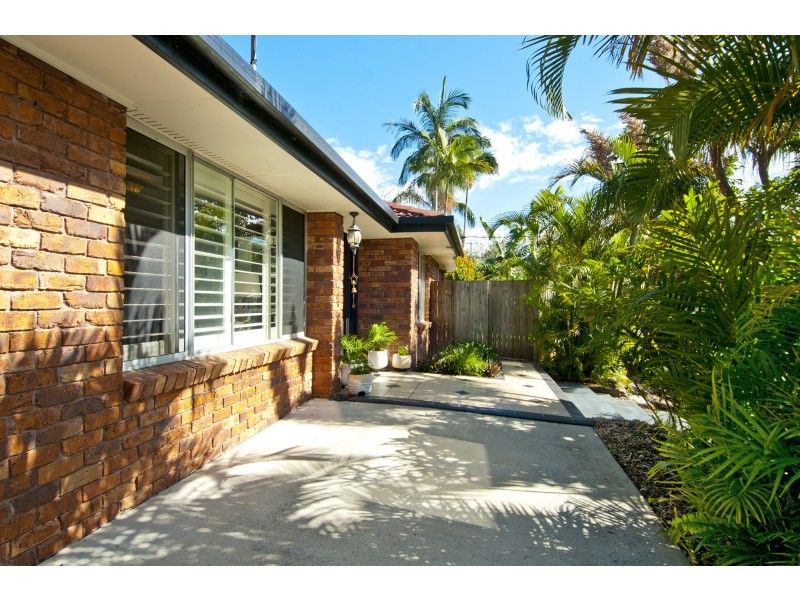 38 Louis Street, Beenleigh QLD 4207