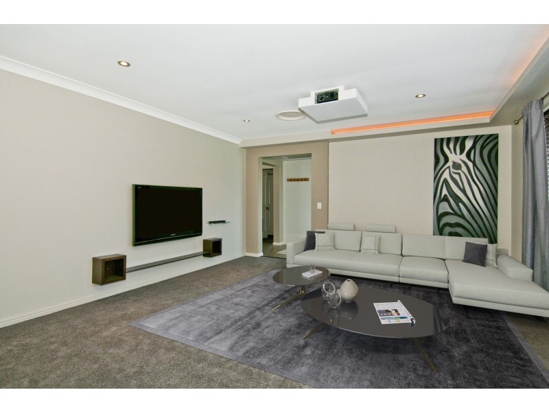 28 Loffs Road, Loganholme QLD 4129