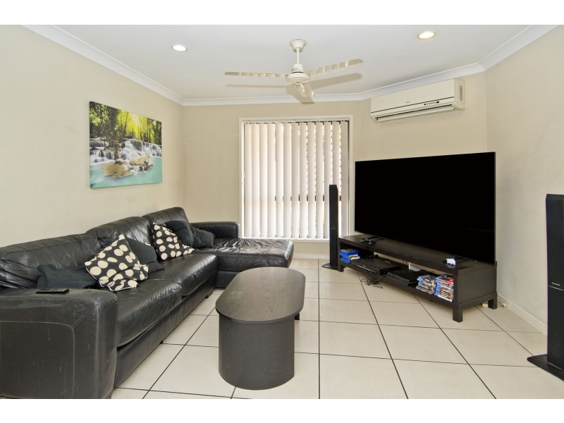 11A Outlook Drive, Waterford QLD 4133