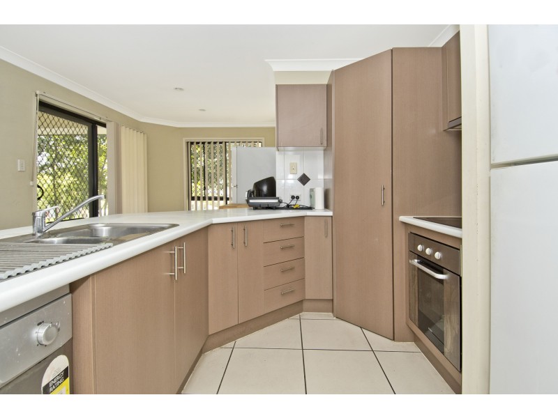 11A Outlook Drive, Waterford QLD 4133