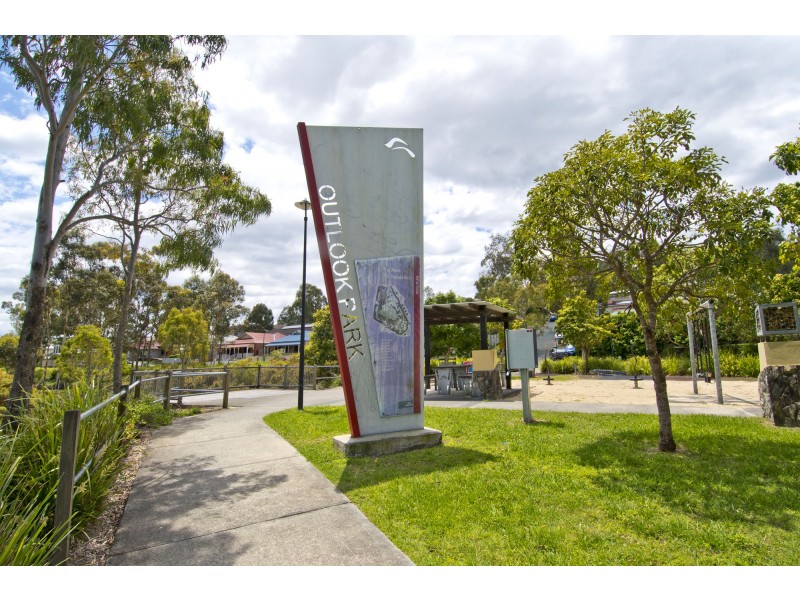 11A Outlook Drive, Waterford QLD 4133