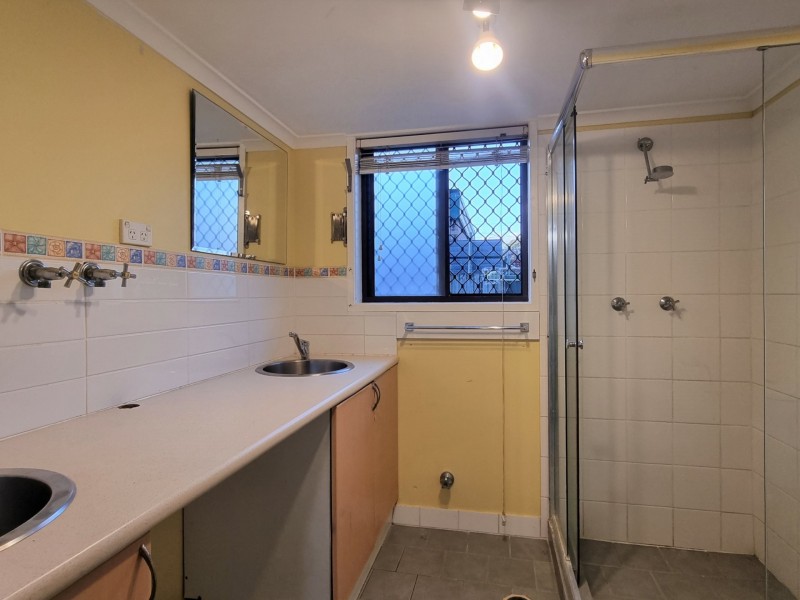 2/41 Defiance Road, Woodridge QLD 4114