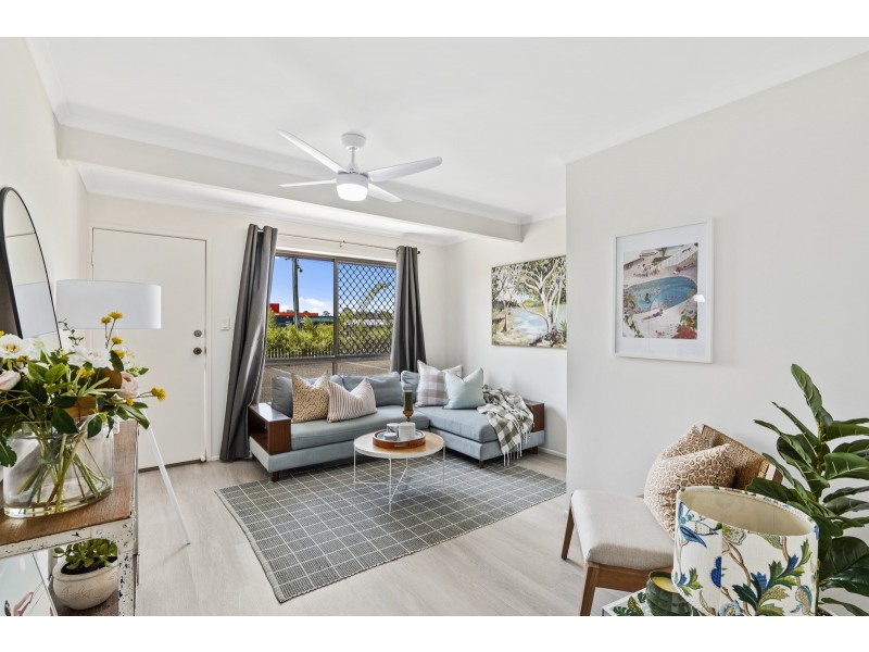 11/2 Bishop Street, Eagleby QLD 4207