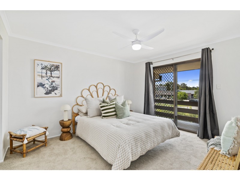 11/2 Bishop Street, Eagleby QLD 4207