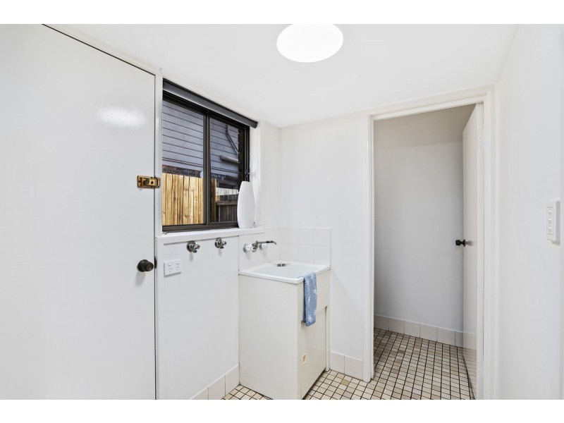 11/2 Bishop Street, Eagleby QLD 4207