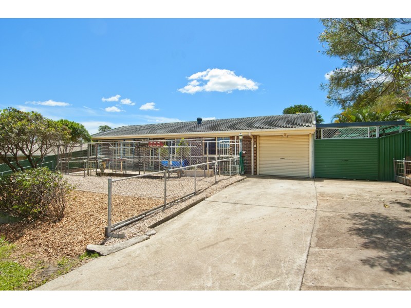 8 Burrum Court, Eagleby QLD 4207