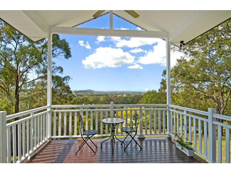 5-7 Hillview Crescent, Bahrs Scrub QLD 4207