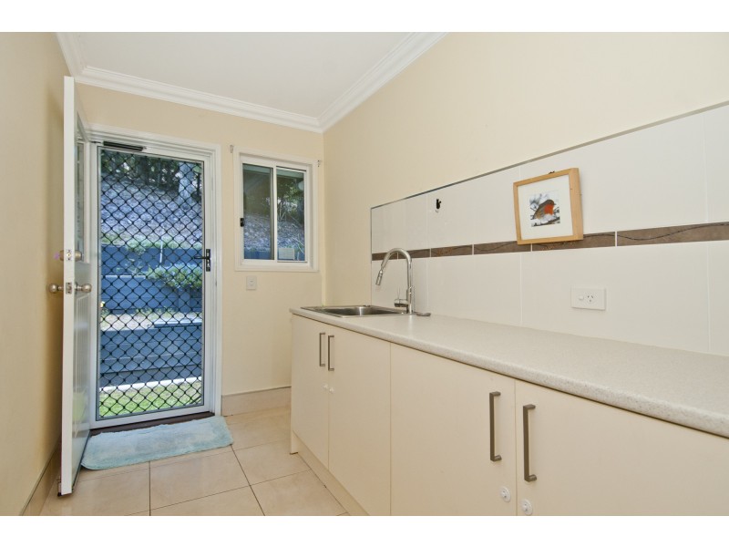 5-7 Hillview Crescent, Bahrs Scrub QLD 4207