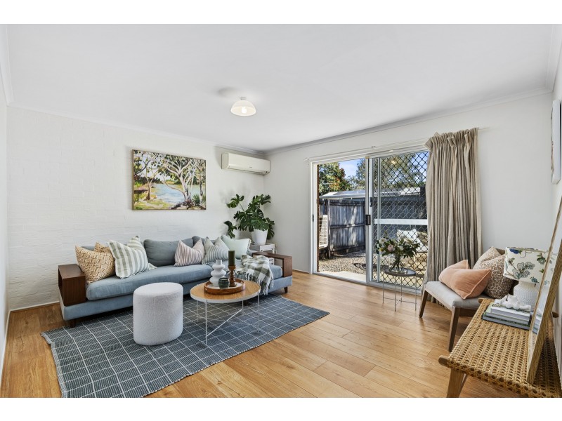 8 Melrose Place, Eagleby QLD 4207