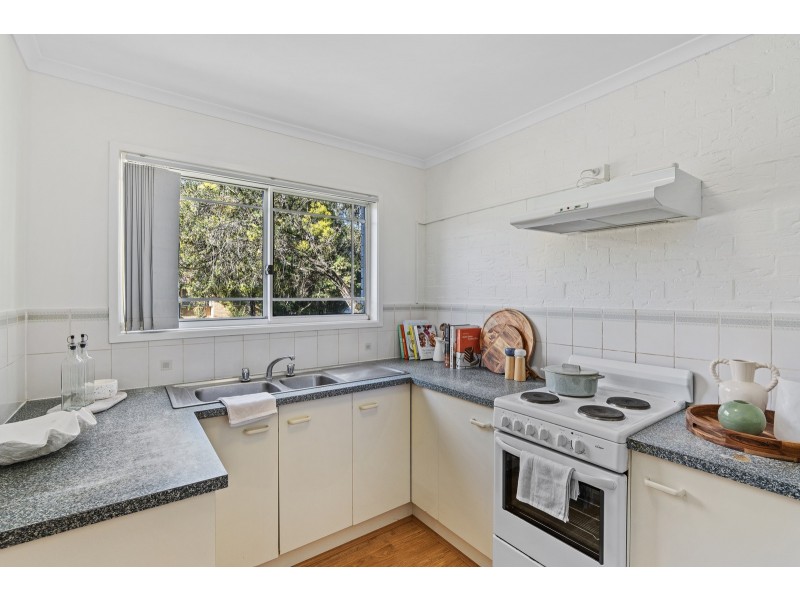 8 Melrose Place, Eagleby QLD 4207