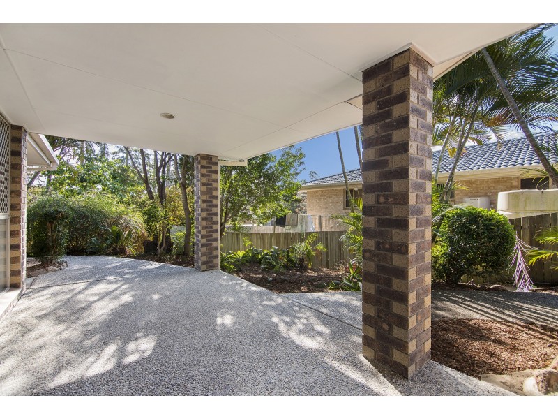 10 Tavuzzi Terrace, Edens Landing QLD 4207
