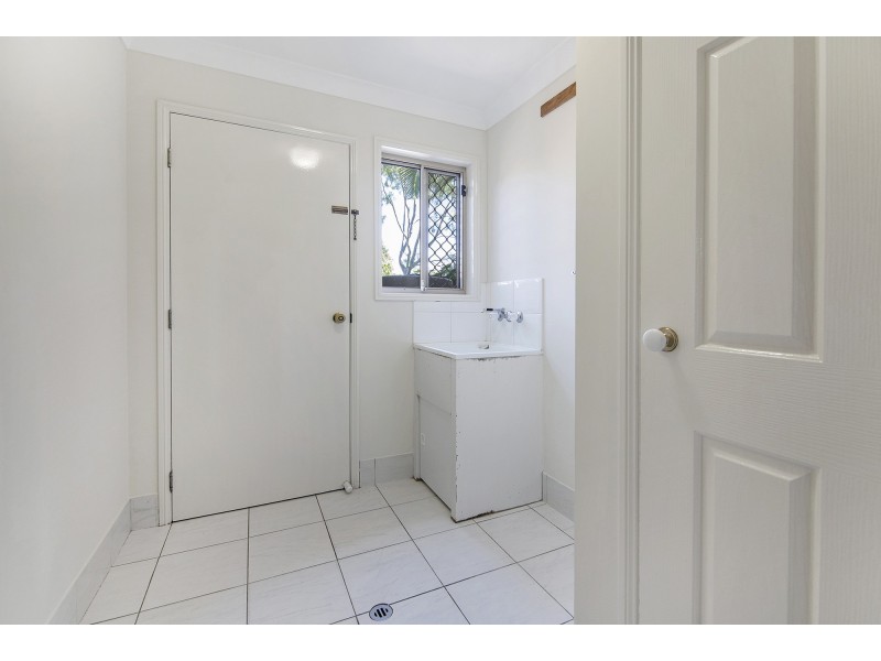 10 Tavuzzi Terrace, Edens Landing QLD 4207