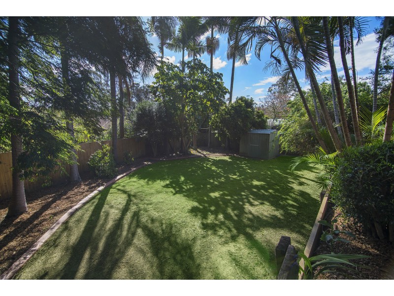 10 Tavuzzi Terrace, Edens Landing QLD 4207