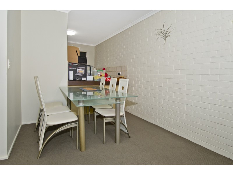 7/6 Cowper Avenue, Eagleby QLD 4207