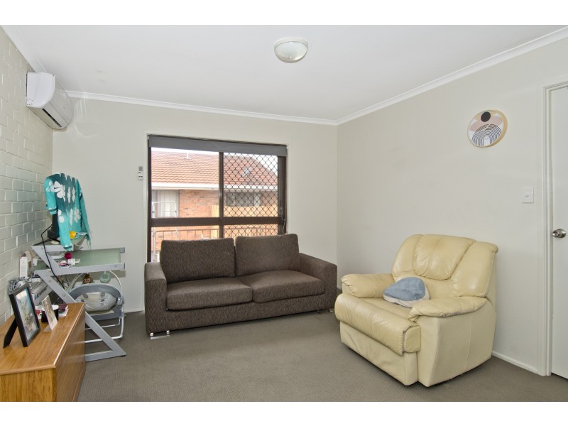 7/6 Cowper Avenue, Eagleby QLD 4207